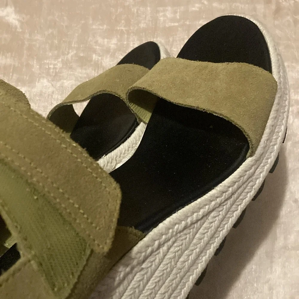 Sorel Cameron Wedge Platform Espadrille Sandals Olive